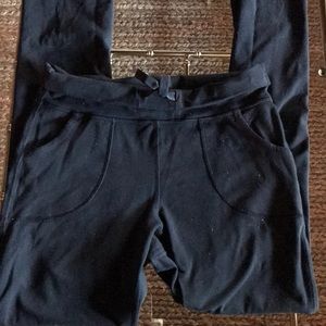 Lululemon leggings/ yoga pants size 6